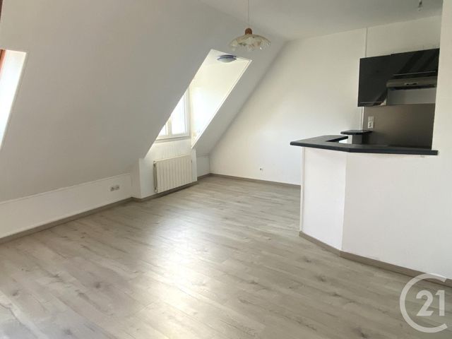 Appartement Duplex à vendre - 2 pièces - 35.59 m2 - BEAUVAIS - 60 - PICARDIE - Century 21 Immobilière Nord Picardie